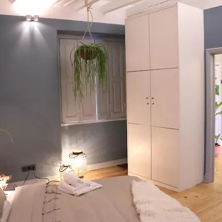 Апартаменти Madalena Views - Stylish & Luxury @ Baixa Лісабон